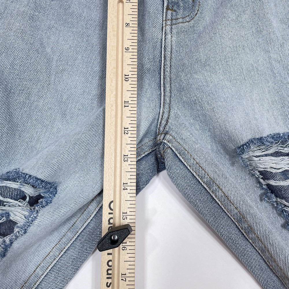 Pretty Little Thing Mom Jeans Women's Size 6 High Waist Ripped Light Wash NEW - Picture 12 of 12